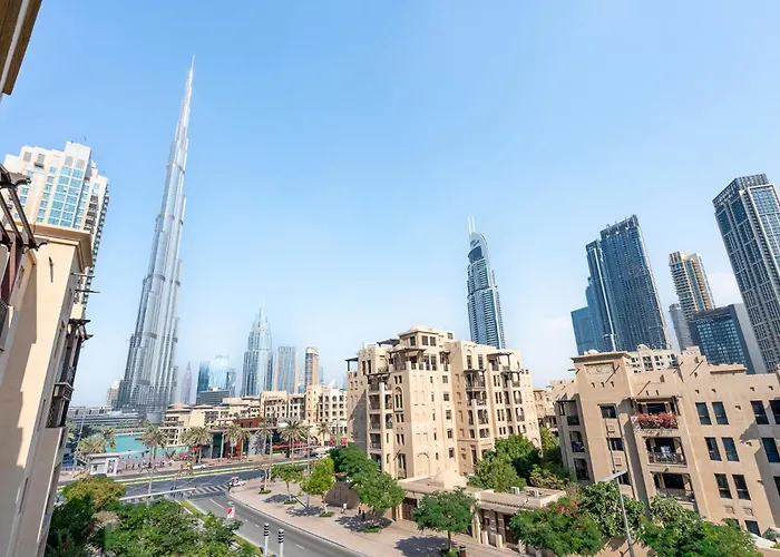 Downtown 2Br With Iconic Burj Khalifa Views